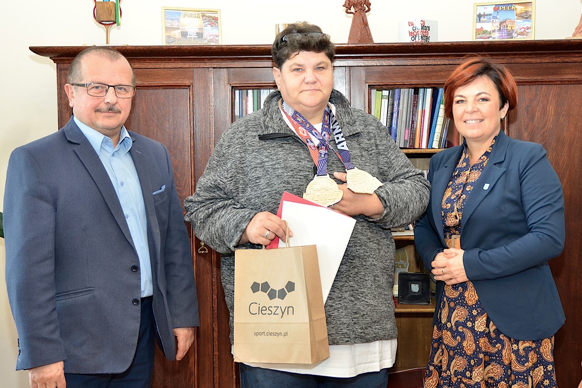 Na zdjęciu od prawej Gabriela Staszkiewicz, Krzysztof Kasztura, Maria Juroszek